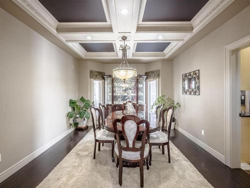 839 Wildwood Crescent, Edmonton, AB - Indoor Photo Showing Dining Room