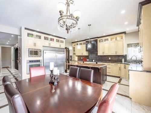 839 Wildwood Crescent, Edmonton, AB - Indoor Photo Showing Dining Room