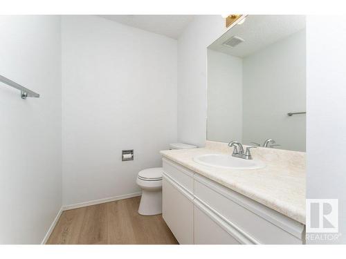 1859 Mill Woods Road E, Edmonton, AB - Indoor Photo Showing Bathroom