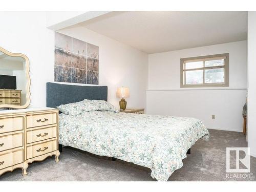 1859 Mill Woods Road E, Edmonton, AB - Indoor Photo Showing Bedroom