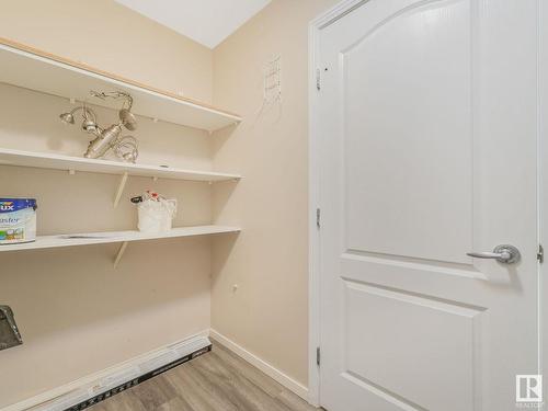 409 592 Hooke Road Nw, Edmonton, AB - Indoor With Storage