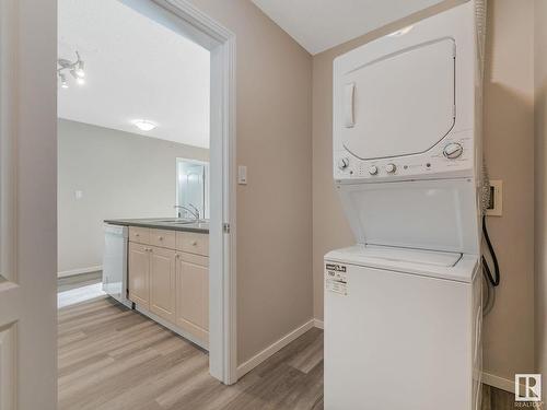 409 592 Hooke Road Nw, Edmonton, AB - Indoor Photo Showing Laundry Room