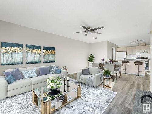 409 592 Hooke Road Nw, Edmonton, AB - Indoor Photo Showing Living Room