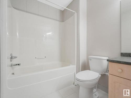 409 592 Hooke Road Nw, Edmonton, AB - Indoor Photo Showing Bathroom