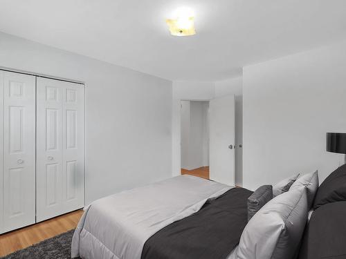 9322 158 Street, Edmonton, AB - Indoor Photo Showing Bedroom