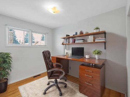 9322 158 Street, Edmonton, AB - Indoor Photo Showing Office