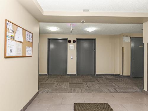 316 11445 Ellerslie Road, Edmonton, AB - Indoor Photo Showing Other Room