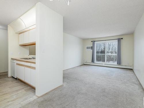 408 5005 31 Avenue, Edmonton, AB - Indoor Photo Showing Kitchen