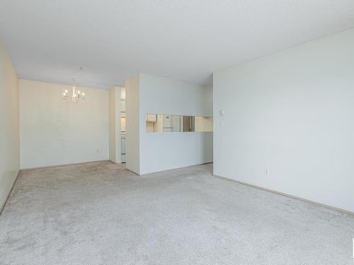 408 5005 31 Avenue, Edmonton, AB - Indoor Photo Showing Other Room