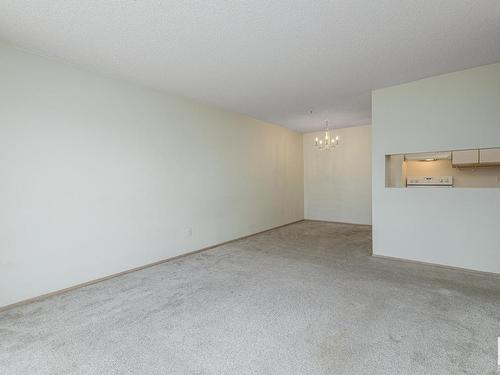 408 5005 31 Avenue, Edmonton, AB - Indoor Photo Showing Other Room