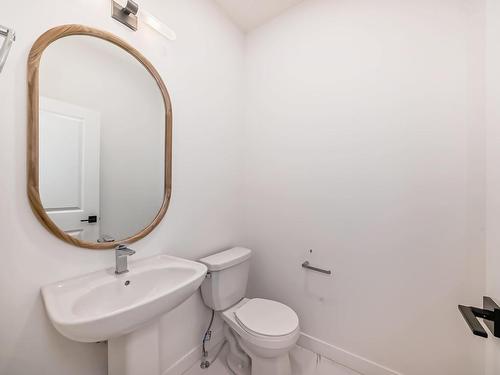 5427 Kootook Road, Edmonton, AB - Indoor Photo Showing Bathroom