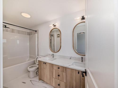 5427 Kootook Road, Edmonton, AB - Indoor Photo Showing Bathroom