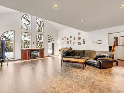 10503 135 Street, Edmonton, AB - Indoor Photo Showing Living Room