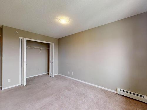 404 1510 Watt Drive, Edmonton, AB - Indoor Photo Showing Other Room