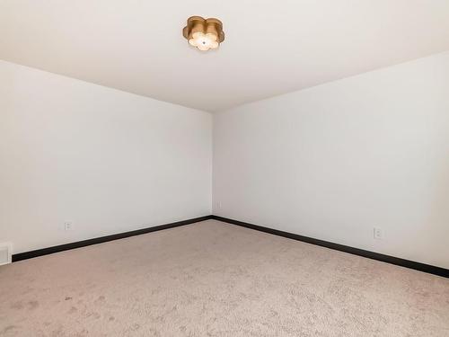 5456 Kootook Road, Edmonton, AB - Indoor Photo Showing Other Room