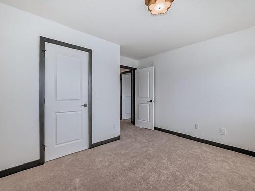 5456 Kootook Road, Edmonton, AB - Indoor Photo Showing Other Room