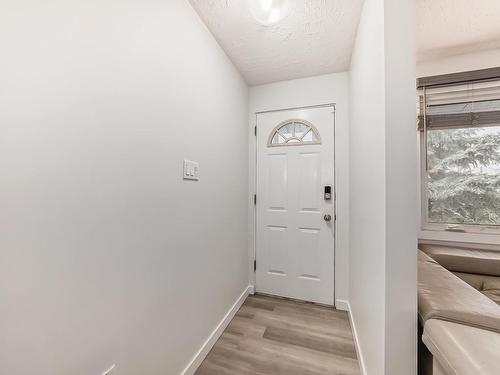 13511 127 Street, Edmonton, AB - Indoor Photo Showing Other Room