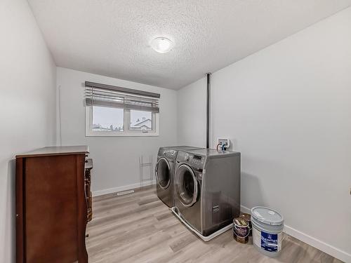 13511 127 Street, Edmonton, AB - Indoor Photo Showing Laundry Room