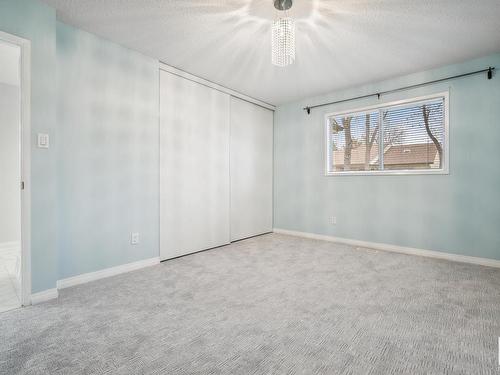 10818 11 Avenue, Edmonton, AB - Indoor Photo Showing Other Room