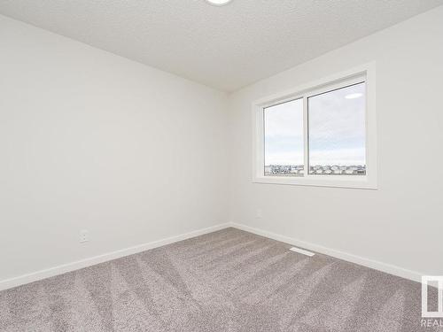 18168 73 Street, Edmonton, AB - Indoor Photo Showing Other Room