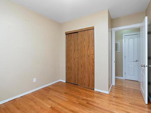 6205 90 Avenue, Edmonton, AB - Indoor Photo Showing Other Room