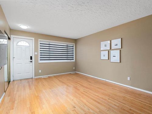 6205 90 Avenue, Edmonton, AB - Indoor Photo Showing Other Room