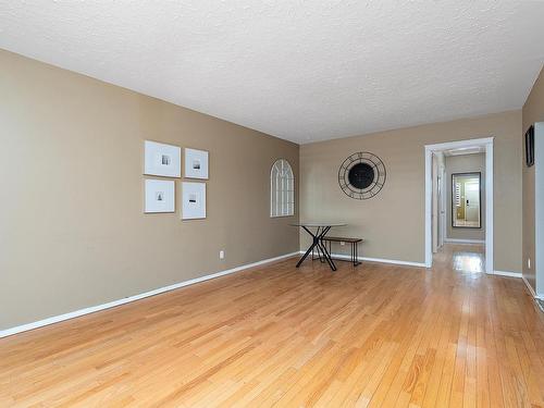 6205 90 Avenue, Edmonton, AB - Indoor Photo Showing Other Room