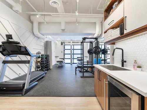 2735 Wheaton Drive, Edmonton, AB - Indoor Photo Showing Gym Room