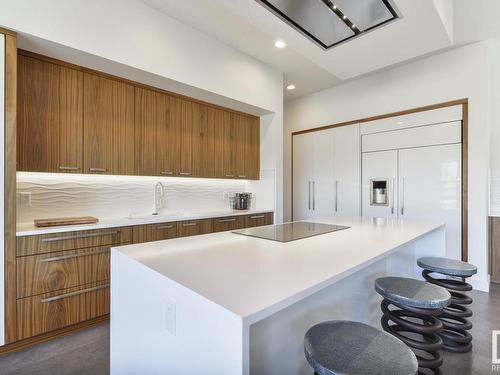 2735 Wheaton Drive, Edmonton, AB - Indoor Photo Showing Kitchen