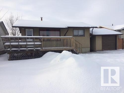 5306 45 Street, Vegreville, AB - Outdoor