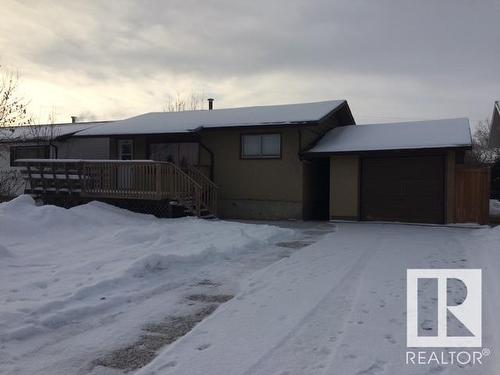 5306 45 Street, Vegreville, AB - Outdoor