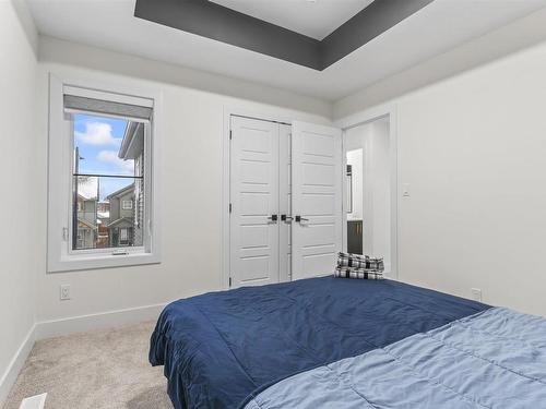 2096 Graydon Hill Crescent, Edmonton, AB - Indoor Photo Showing Bedroom