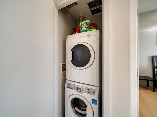 3505 10360 102 Street, Edmonton, AB - Indoor Photo Showing Laundry Room