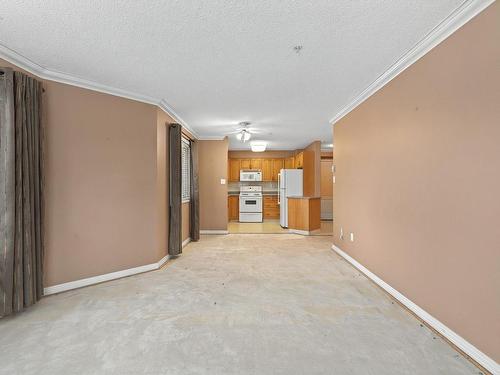 215 17150 94A Avenue, Edmonton, AB - Indoor Photo Showing Other Room