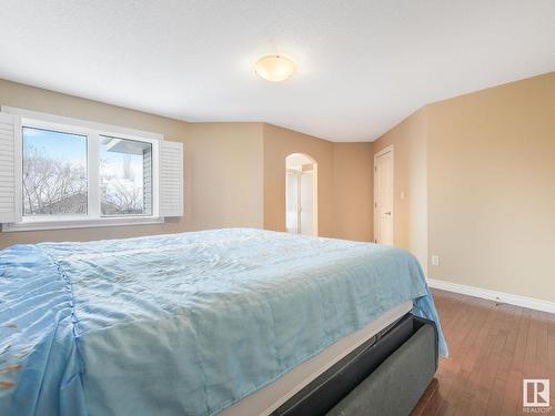 1024 Hope Road, Edmonton, AB - Indoor Photo Showing Bedroom