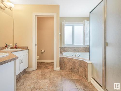 1024 Hope Road, Edmonton, AB - Indoor Photo Showing Bathroom