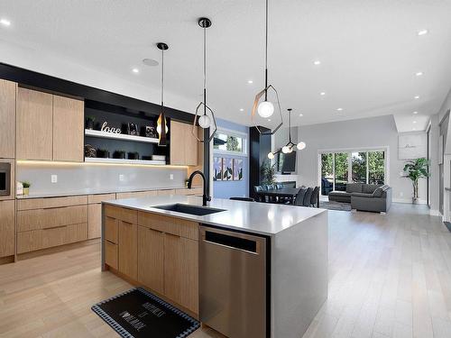 1303 Clement Court, Edmonton, AB - Indoor Photo Showing Kitchen With Upgraded Kitchen