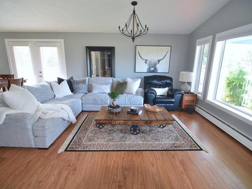 4607 48A Street, Barrhead, AB - Indoor Photo Showing Living Room