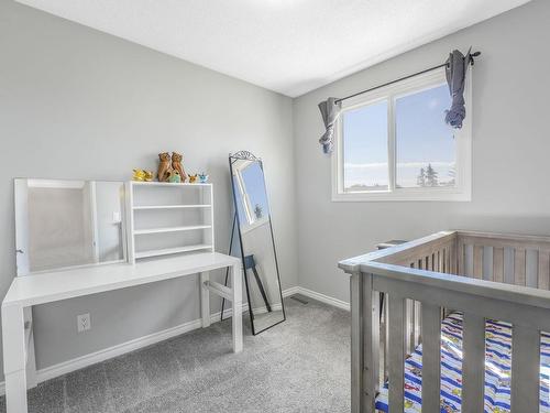 11496 139 Avenue, Edmonton, AB - Indoor Photo Showing Bedroom