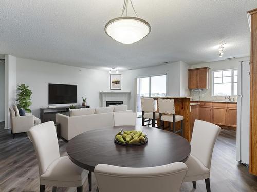 419 2098 Blackmud Creek Drive, Edmonton, AB - Indoor Photo Showing Dining Room