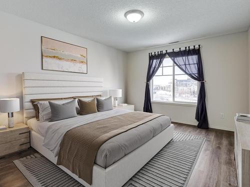 419 2098 Blackmud Creek Drive, Edmonton, AB - Indoor Photo Showing Bedroom