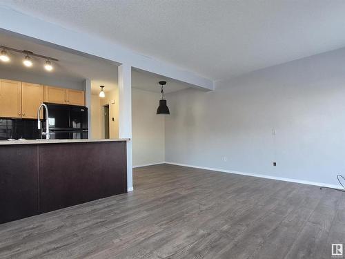 84 230 Edwards Drive, Edmonton, AB - Indoor Photo Showing Kitchen