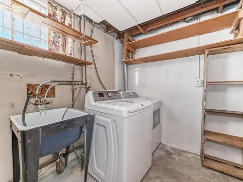 12904 & 12908 95A Street, Edmonton, AB - Indoor Photo Showing Laundry Room