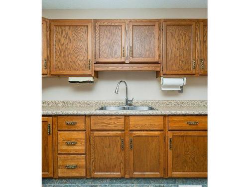 10672 153 Avenue, Edmonton, AB - Indoor Photo Showing Kitchen With Double Sink