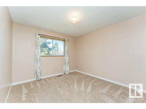 10672 153 Avenue, Edmonton, AB - Indoor Photo Showing Other Room