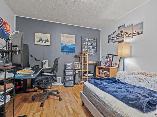 14603 104 Avenue, Edmonton, AB - Indoor Photo Showing Bedroom