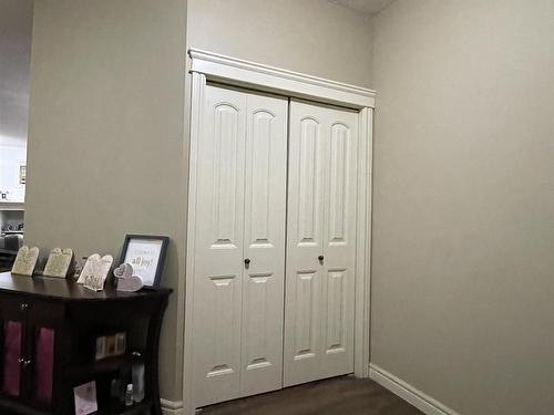 11716 17 Avenue Sw, Edmonton, AB - Indoor Photo Showing Other Room