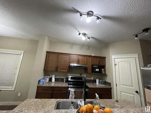 11716 17 Avenue Sw, Edmonton, AB - Indoor Photo Showing Kitchen