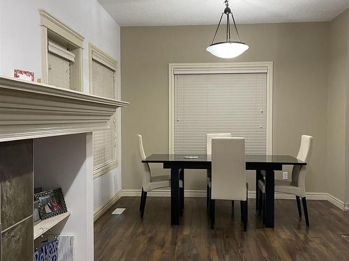 11716 17 Avenue Sw, Edmonton, AB - Indoor Photo Showing Dining Room