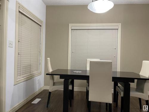 11716 17 Avenue Sw, Edmonton, AB - Indoor Photo Showing Dining Room